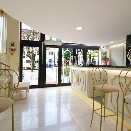 Hotel Ristorante Commercio Saló Exterior foto